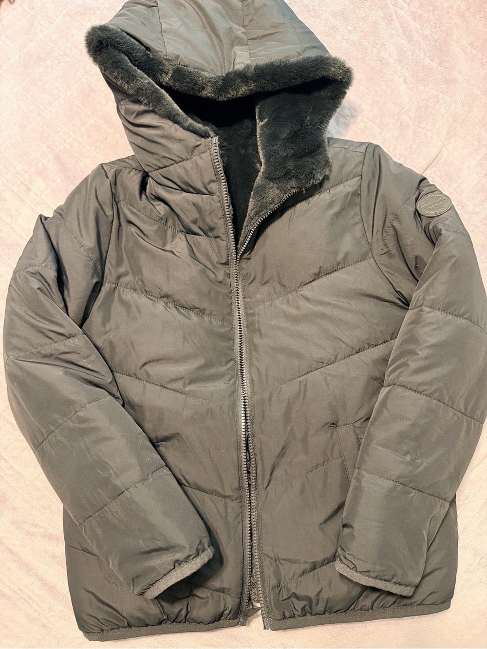 abercrombie kids Hooded Puffer Jacket in Charcoal Gray
